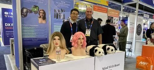 DeepSeekAI硅胶娃娃可以和人互动了！j9九游会真人第一品牌离谱了！成人用品用上(图5)